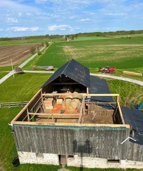 We help barn owners across Peterborough, Kawartha Lakes, and Durham